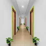 Capital O Hotel Gravity Near Nexus Hyderabad