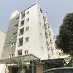 Capital O 37516 Apple Tree Near Nexus Hyderabad