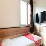 Hotel Watan Residency