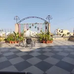 Hotel Watan Residency