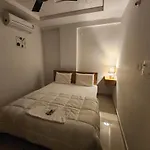 Hotel Viraaj Suites Miyapur