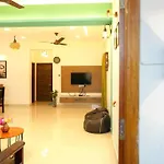 Classe Moyenne -2Bhk, Near Us Embassy, Gachibowli
