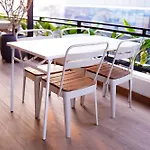 32 Urban By Akoya Hotels