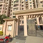 Peaceful Home Stay With Fitness Center