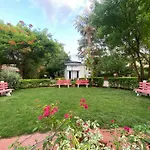 Button Eyes Resort - Pet Friendly