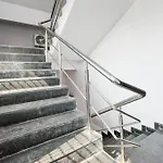 Hotel 83076 O Svr Grand