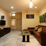 A Convenient Home Stay In City Centre