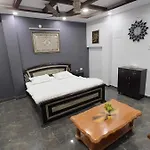Khaleel Manzil Luxe Stays