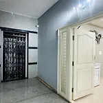 Charming Beautiful 2Bhk Jublee Hills Apollo