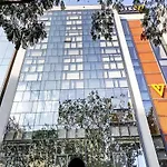 Blossom Rooms Hotel Abhi Residency - Opp Cyber Tower- A Luxury Collection Hotel- Free Early Check-Ins