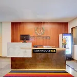 Townhouse Oak Bhooja Hotels