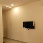 Townhouse De Alphabet Hotel - Gandimaissamma