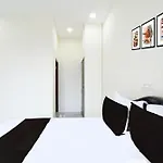 Hotel O Rks Nearby Narsingi, Kokapet, And Neknampur