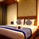 Oyo Premium Jubilee Hills
