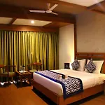 Oyo Premium Jubilee Hills