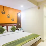 Angel Park Hotel