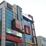 Oyo 11412 Svs Luxury Rooms