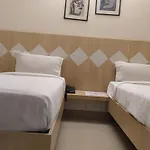 Crown Plaza