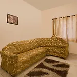 Oyo 13193 Rockline Comfort Stay