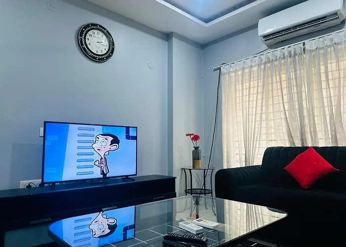 Charming Beautiful 2Bhk Jublee Hills Apollo