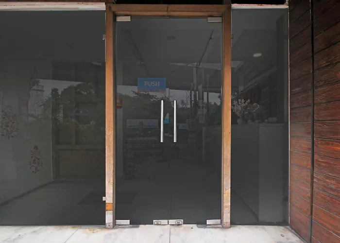 Hotel O Srujana Stay Inn