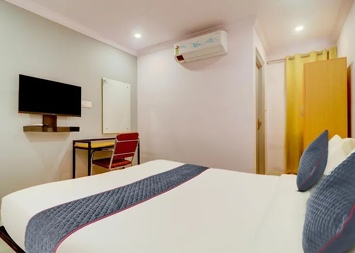 Super Townhouse Sr Nagar Rcc Premier