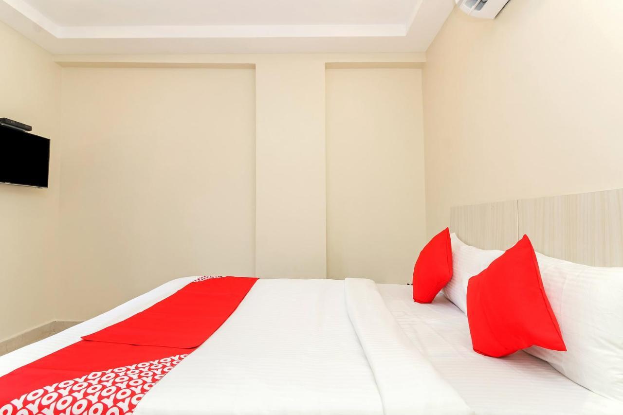 Oyo 29928 Sai Manikanta Residency Hotel