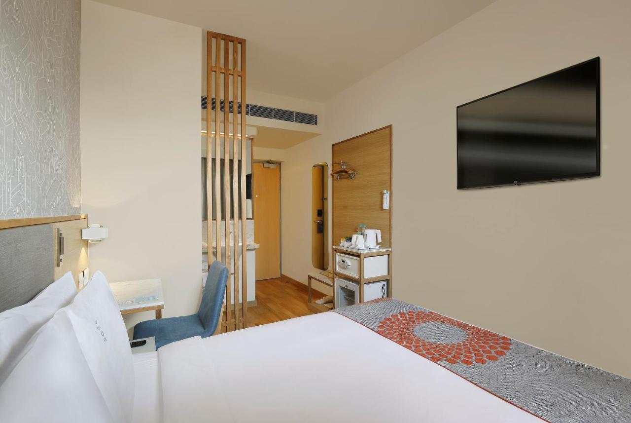 Hotel Express Banjara Hills By Ihg Hyderabad