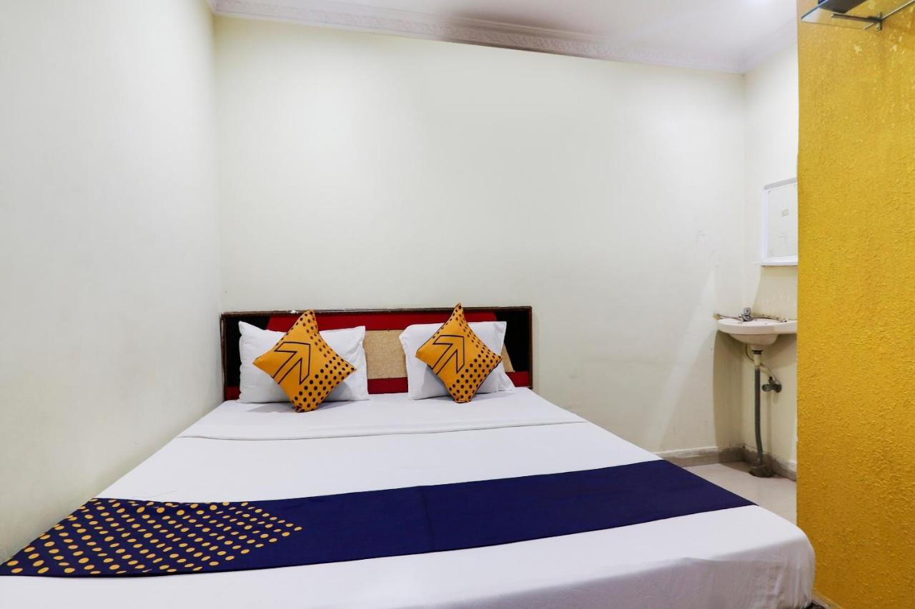 Spot On 75920 Midtown Hotel Hyderabad