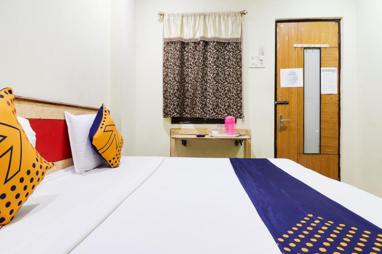 Hotel Spot On 75920 Midtown Hyderabad