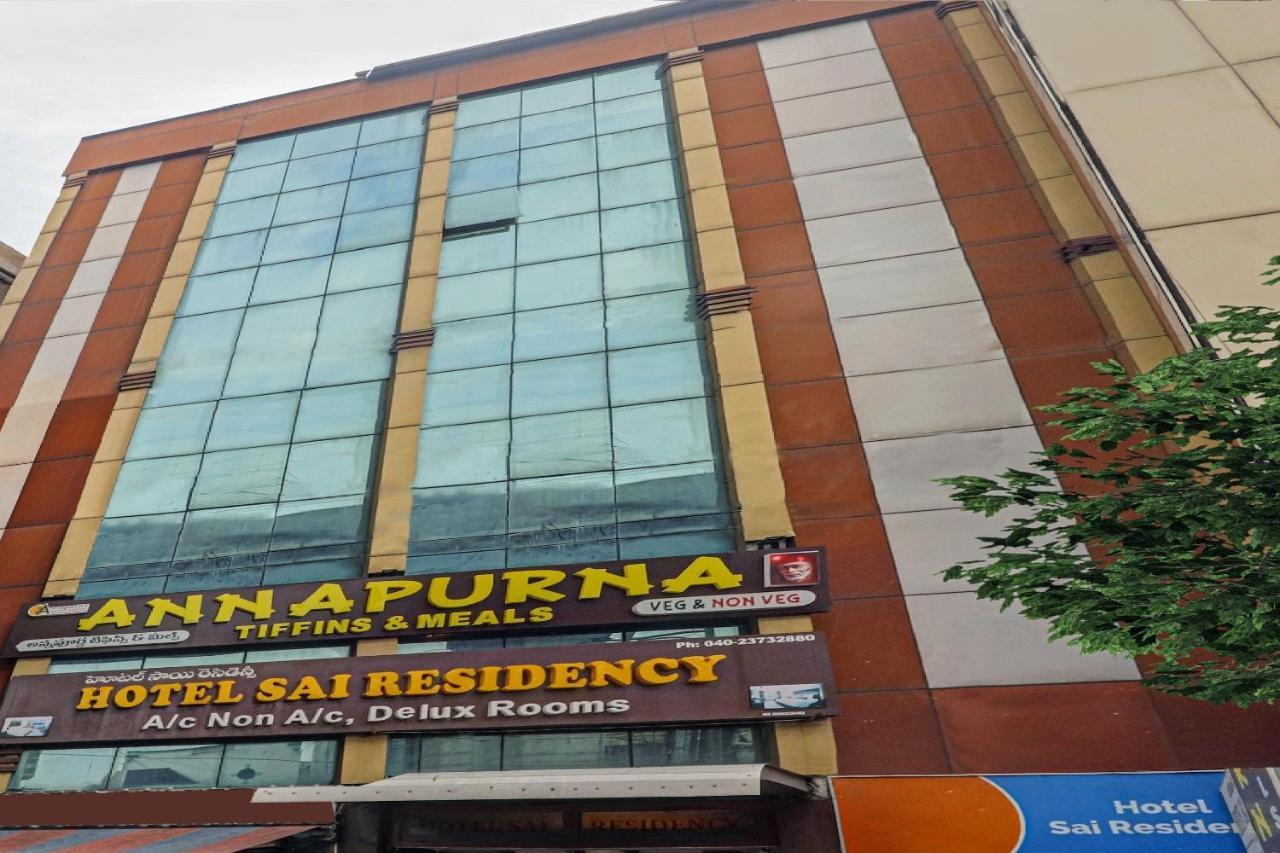 Oyo 76860 Sai Residency 3* Hyderabad