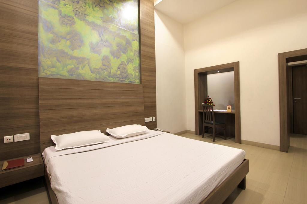 Hotel Taj Mahal Abids 2*