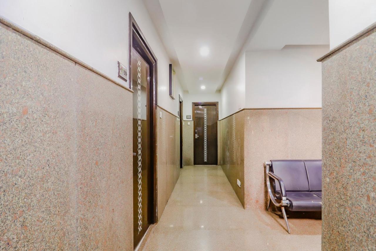 Vaccinated Staff- Capital O 78550 Star By Hillside Hotel 3*