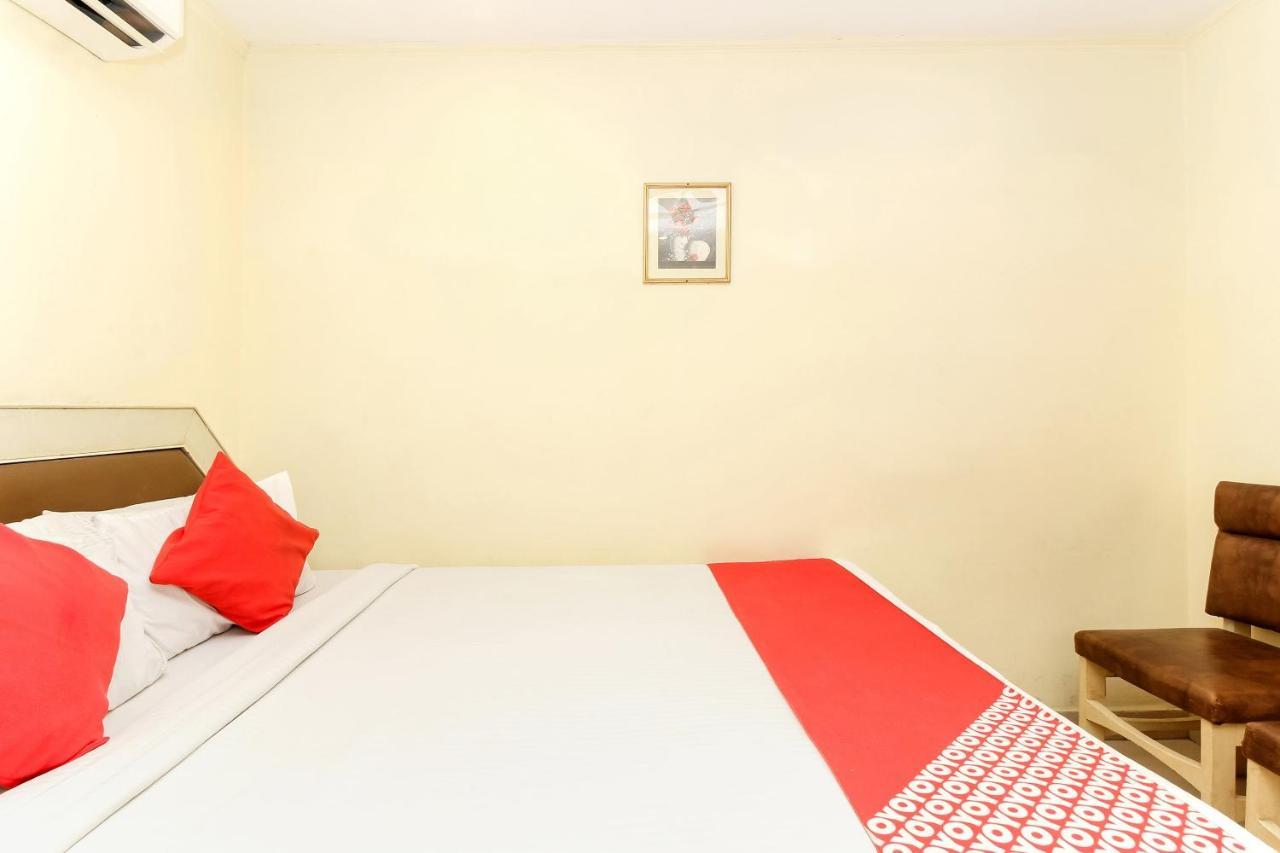 Oyo 9302 Baseraa Hotel 3*