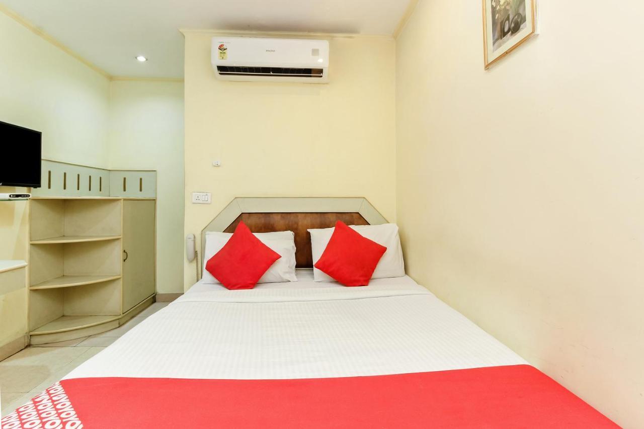 Oyo 9302 Baseraa Hotel Hyderabad