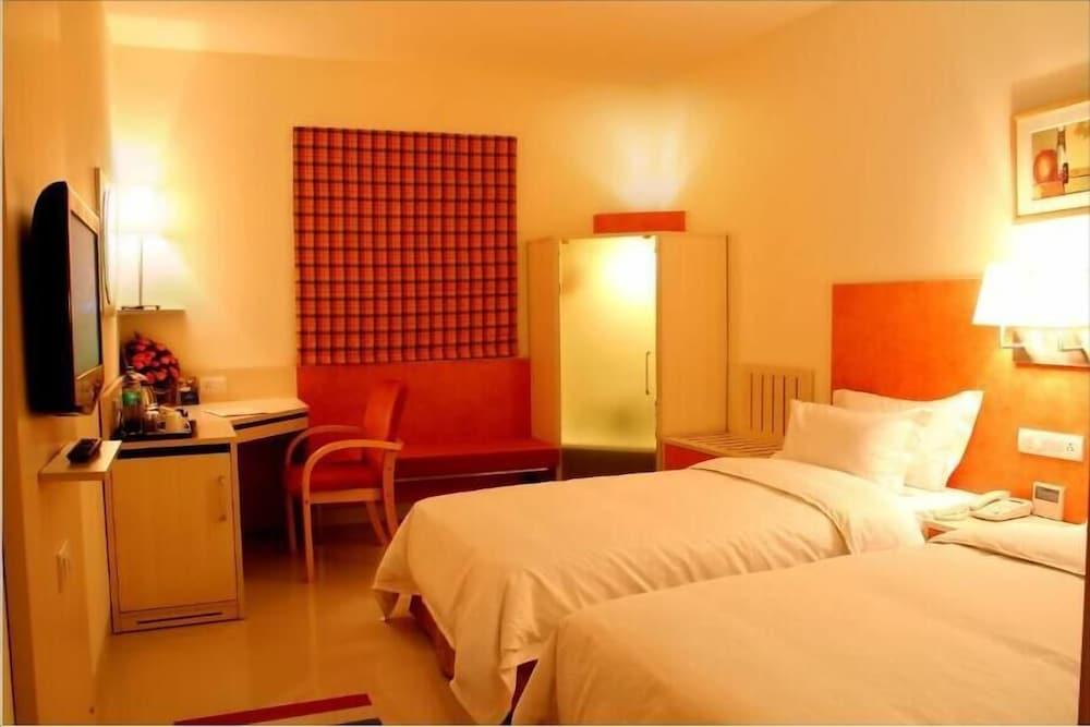 Aditya Hometel Hyderabad