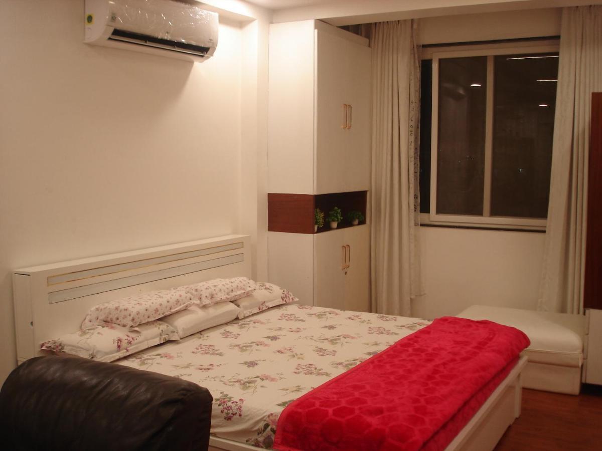 1br With Theater, Jacuzzi, Steam Bath Apartment