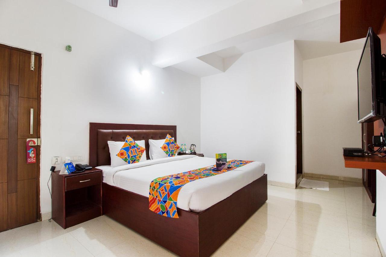 Hotel Fabhotel Limestone - 750m From Yashoda Hospitals, Somajiguda 3*