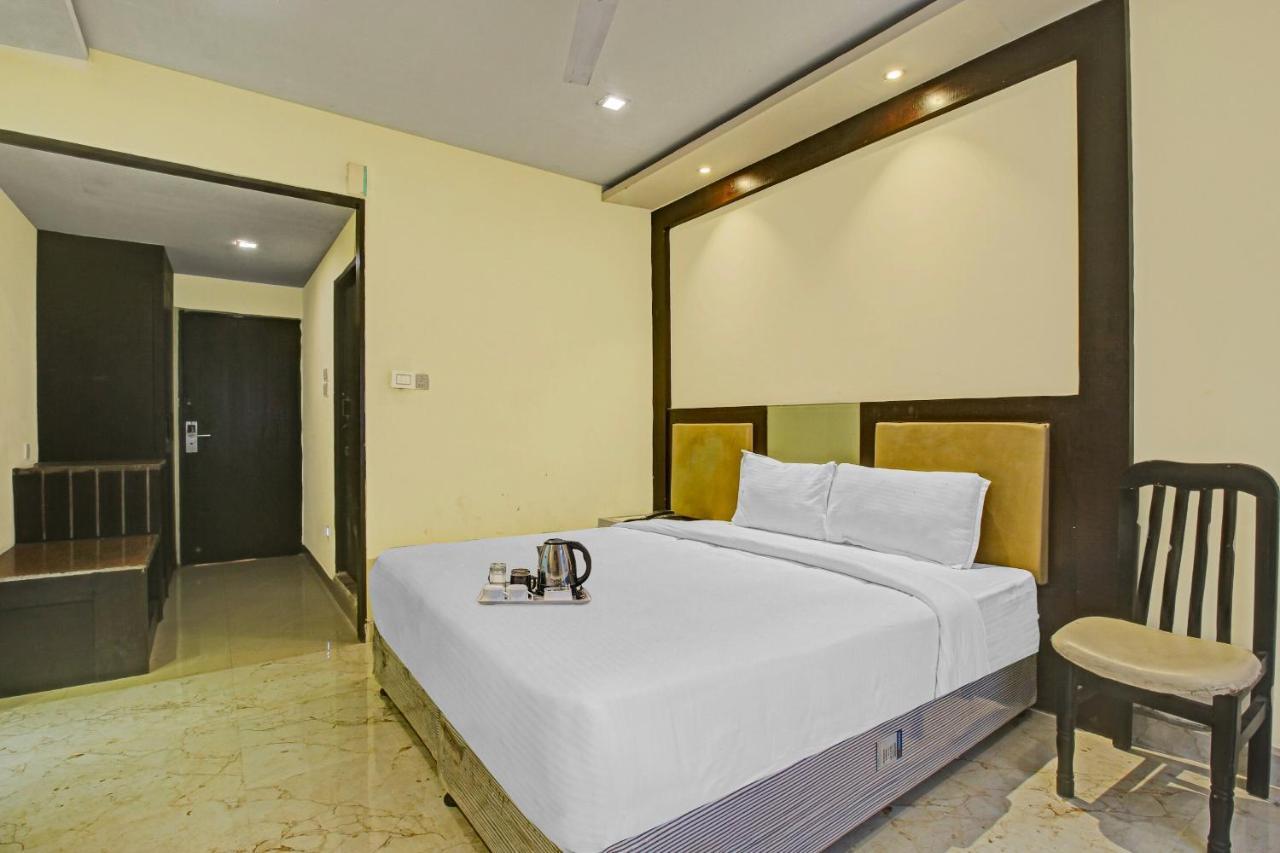 Oyo Townhouse 707 Grand Krishna Hyderabad