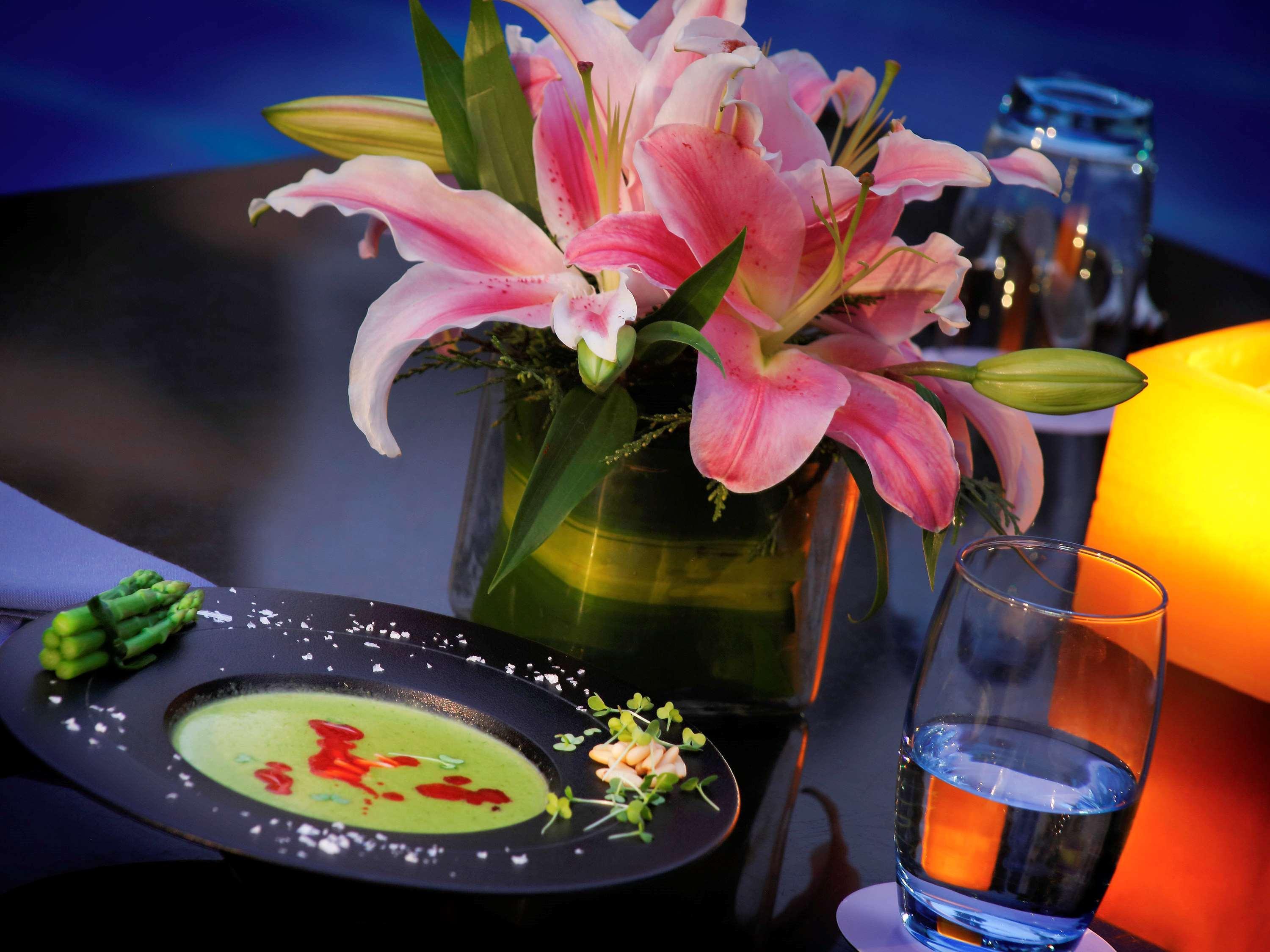 Novotel Convention Centre 5* Hyderabad