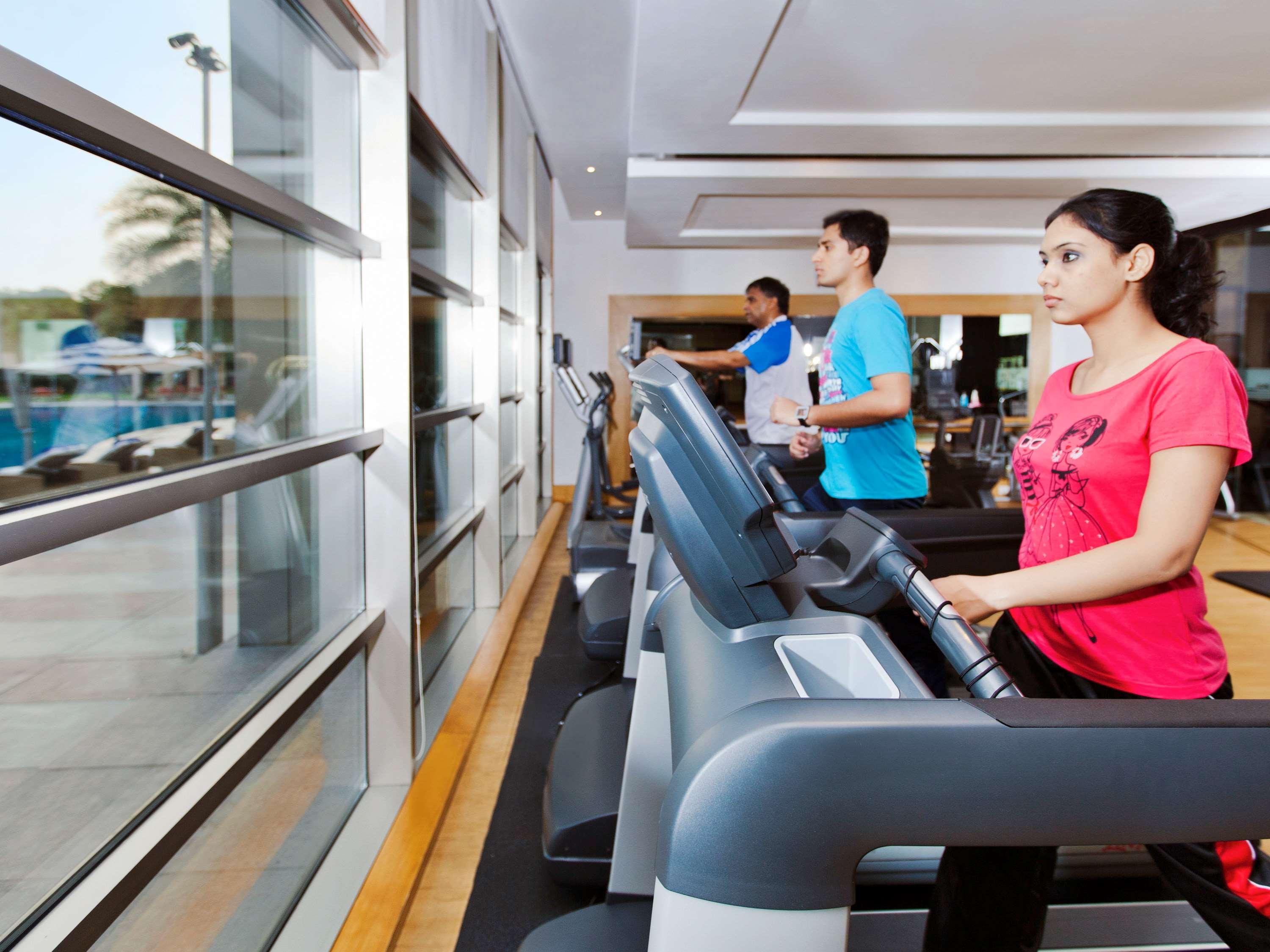 Hotel Novotel Convention Centre 5*