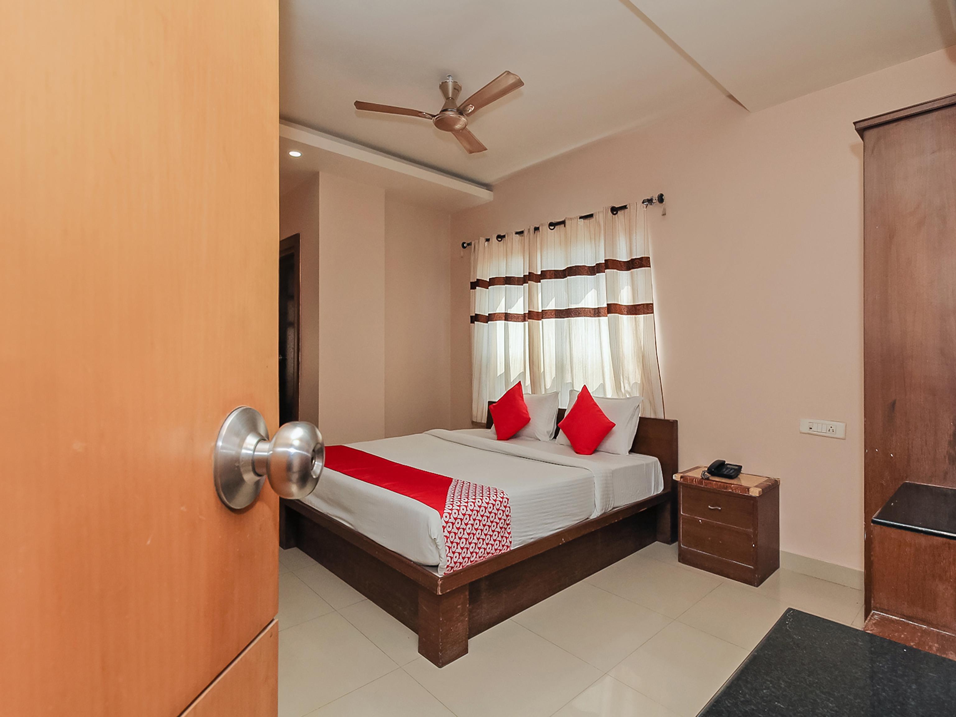 Hotel Grand Elite