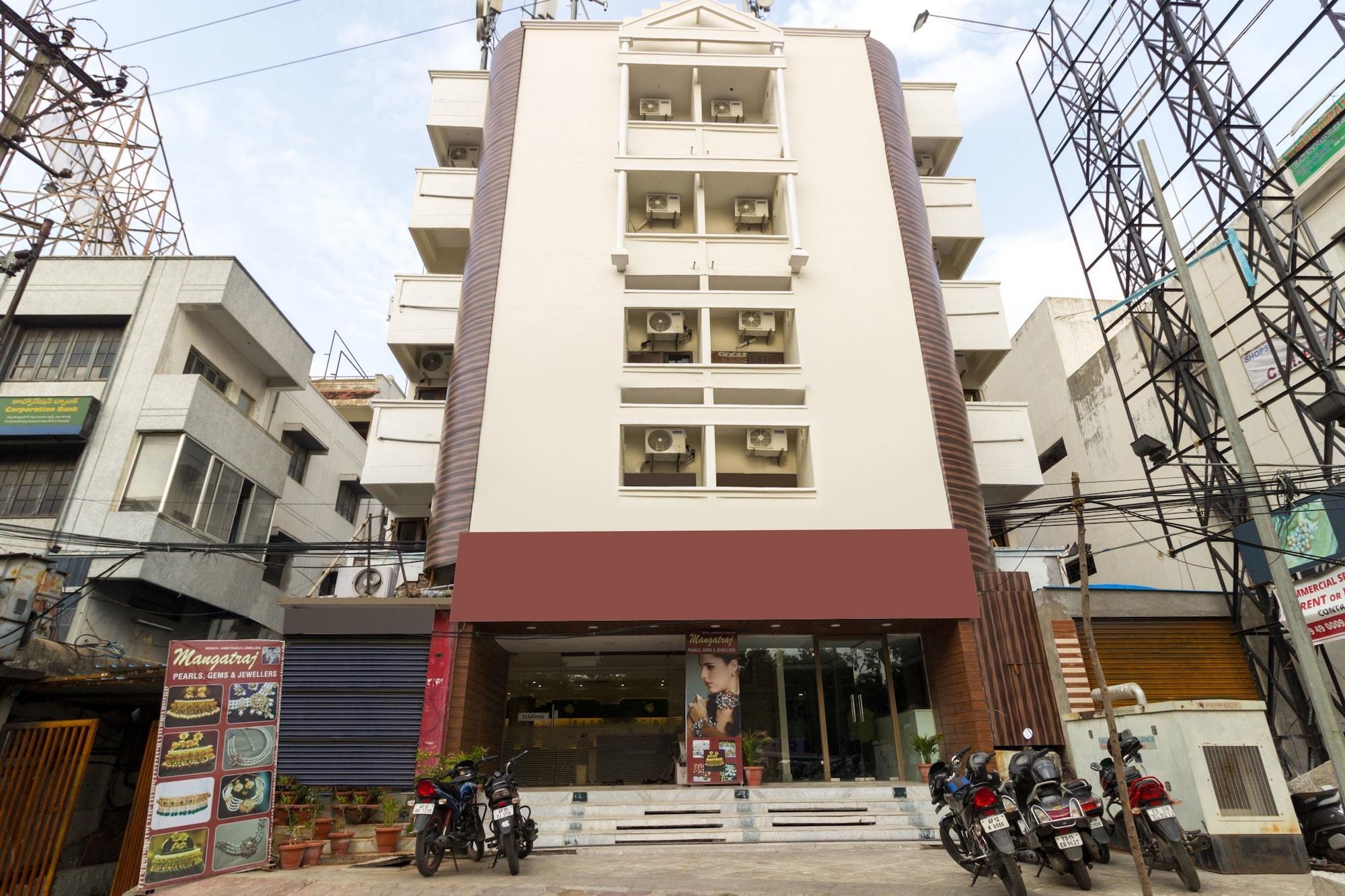 Hotel O Srujana