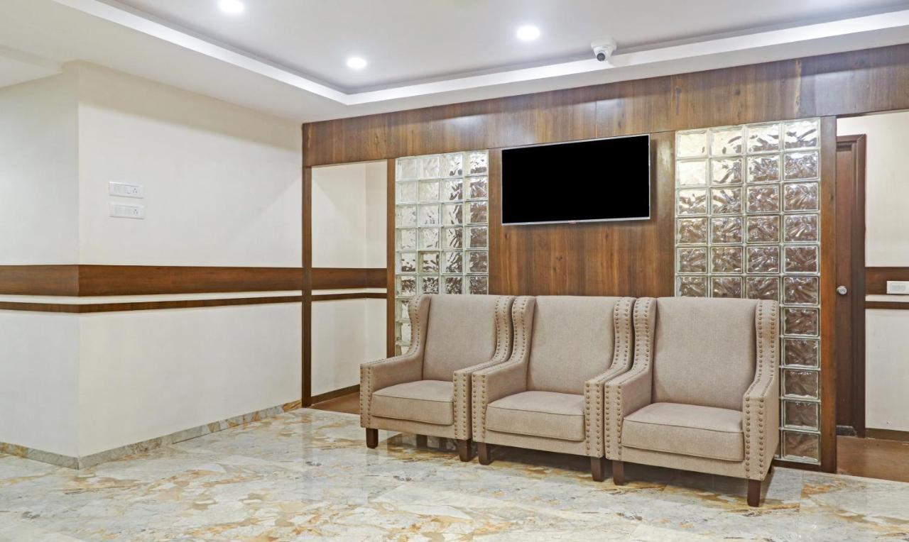 Treebo Arastu Grand 3*