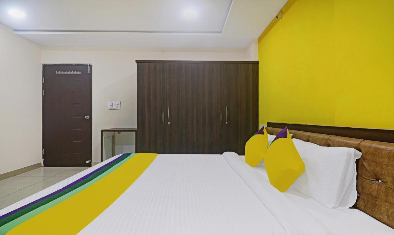 Hotel Super Collection O Kondapur Hyderabad Formerly Dunes Kondapur (Telangana)