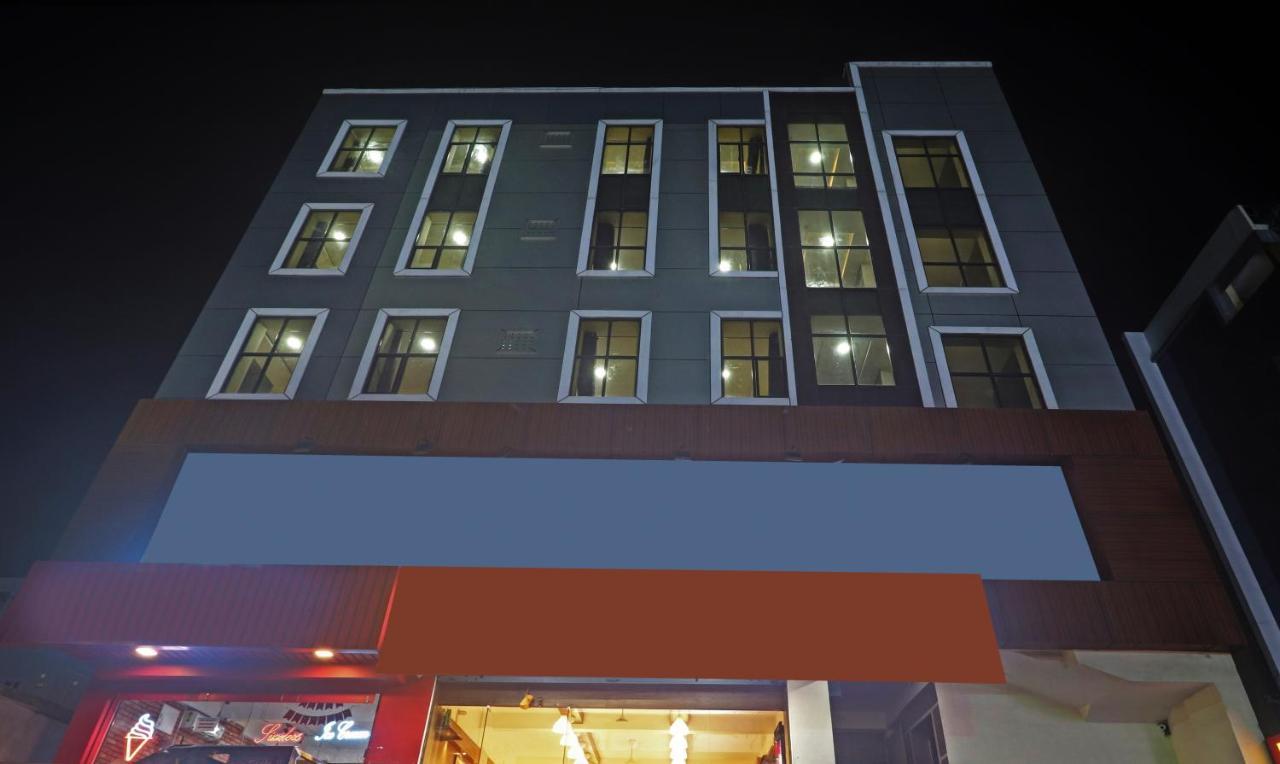 Super Collection O Kondapur Hyderabad Formerly Dunes