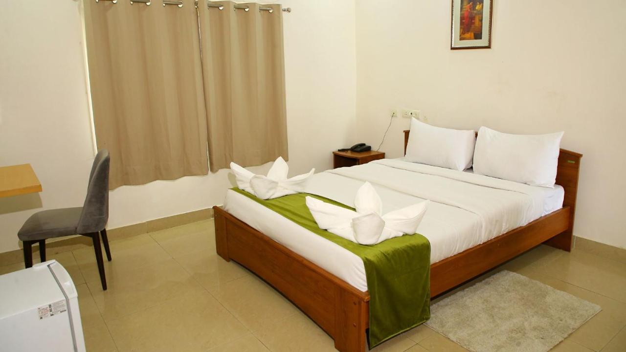 White Fern Serviced - Gachibowli 3*