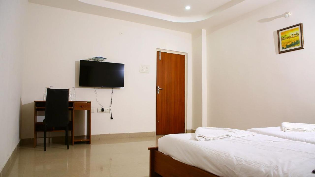 White Fern Serviced - Gachibowli Hotel