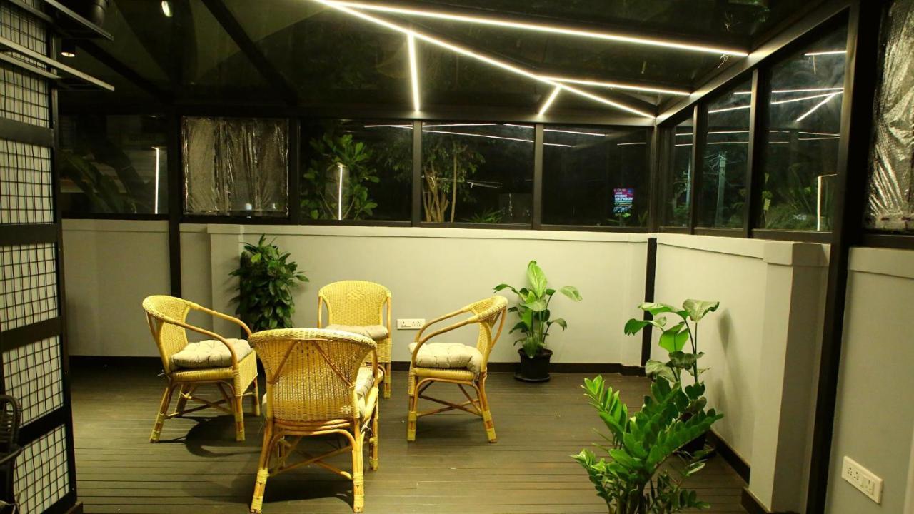 White Fern Serviced - Gachibowli 3*