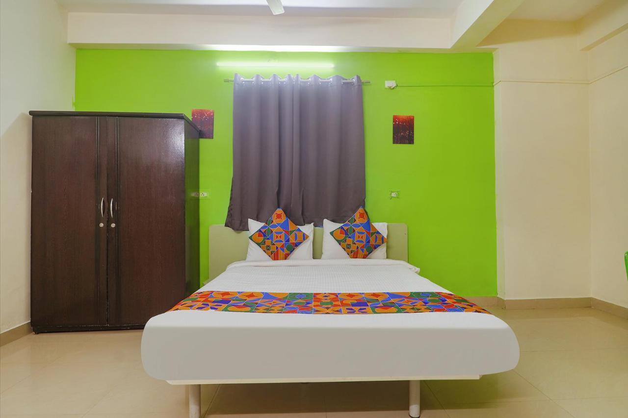 Hotel Fabhotel Broholic - 200m From Care Hospitals - Hitech Hyderabad